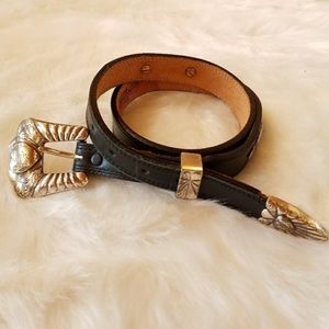 Justin boots cowhide belt with silver accents